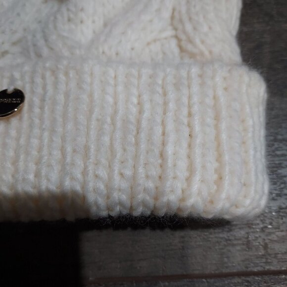 Express Fuzzy Pom Pom Beanie Cableknit Toboggan Hat  Cream New With Tags - Picture 4 of 11